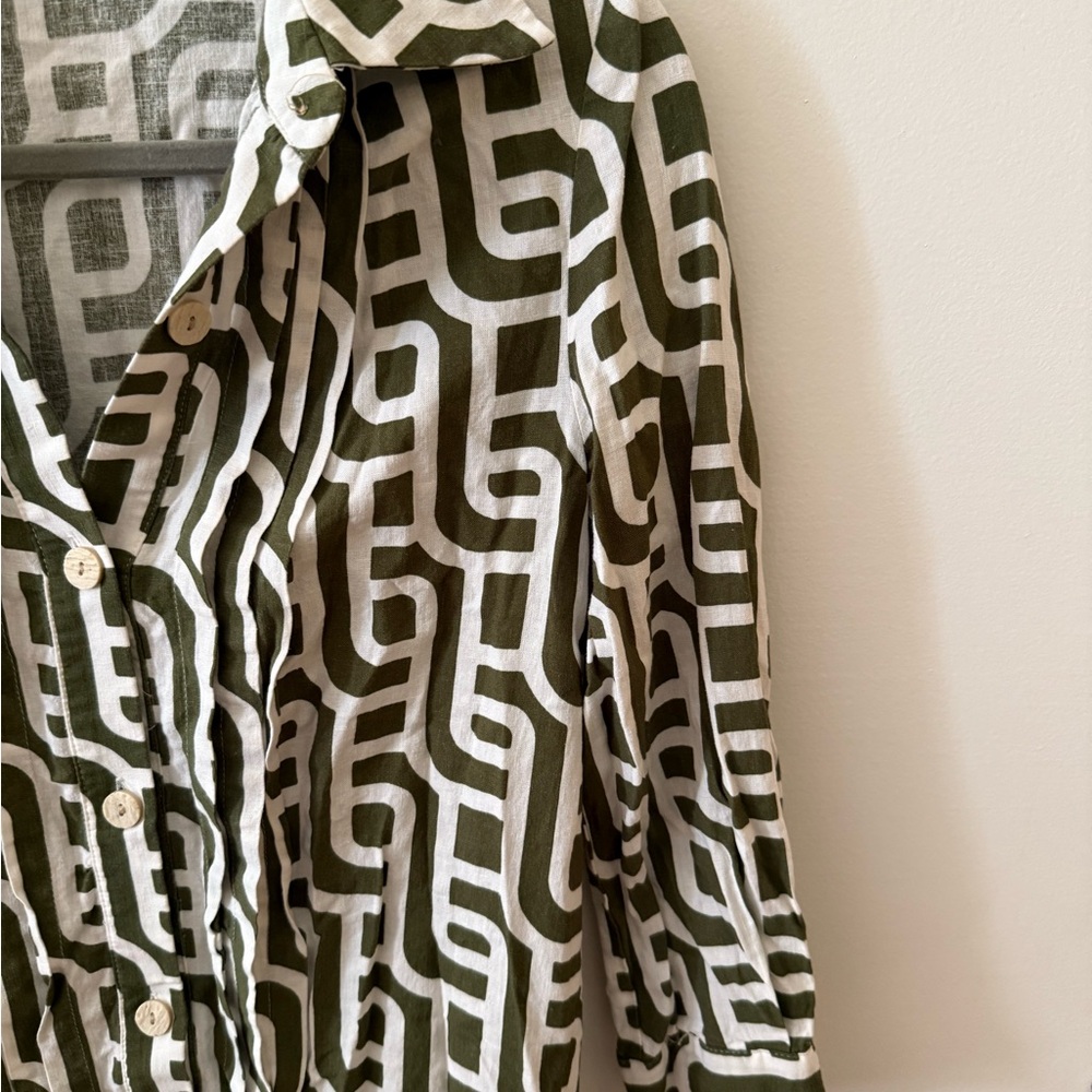 Zara Olive and White Long Sleeve Dress - Picture 2 of 4